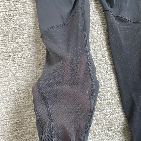 Lululemon cropped leggings - Picture 3 of 5